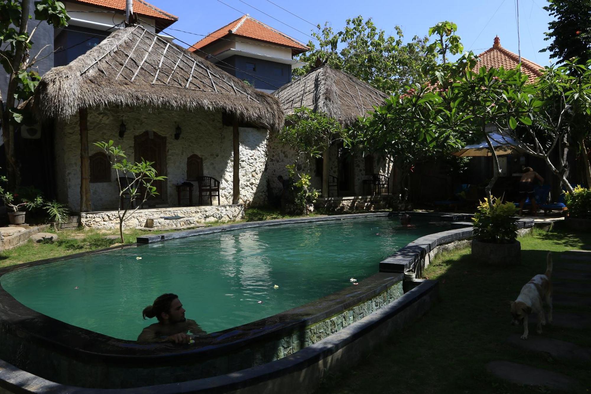 Satria Bungalow อูลูวาตู ภายนอก รูปภาพ