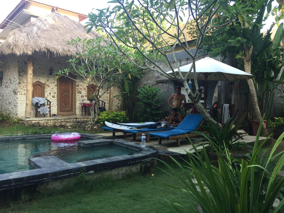 Satria Bungalow อูลูวาตู ภายนอก รูปภาพ